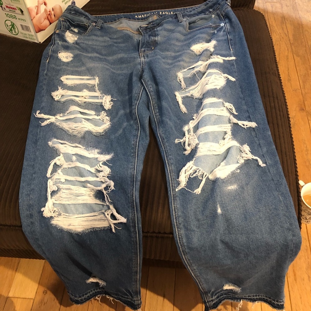 American Eagle Tomgirl jeans